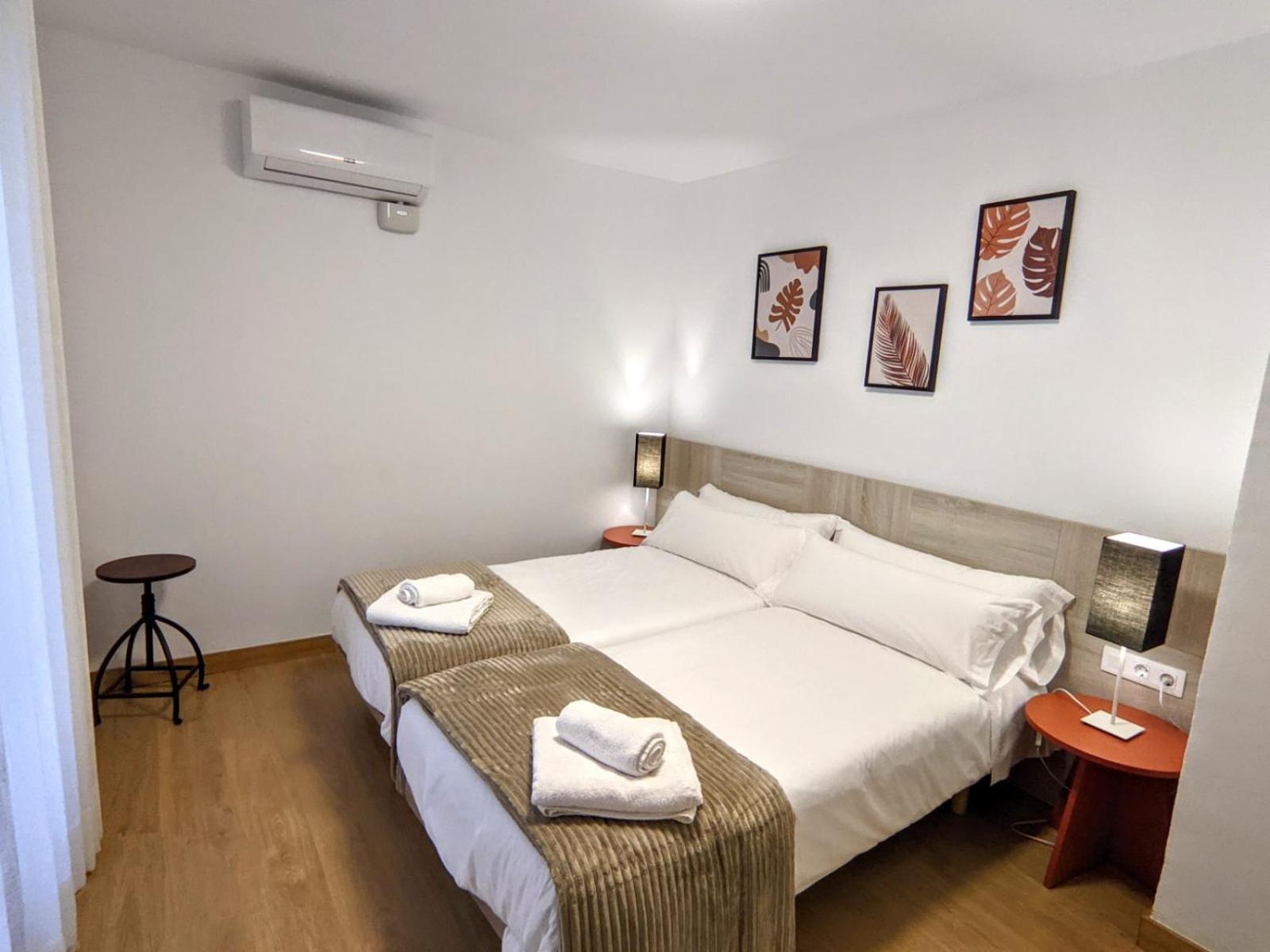 Apartamentos Plaza Del Torico Теруель Екстер'єр фото