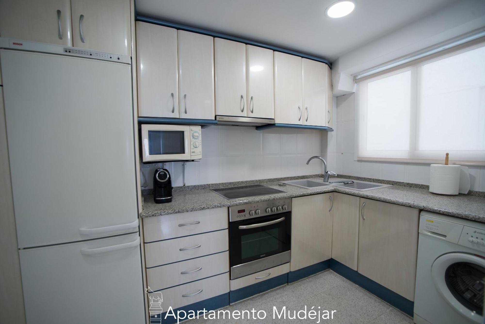 Apartamentos Plaza Del Torico Теруель Номер фото